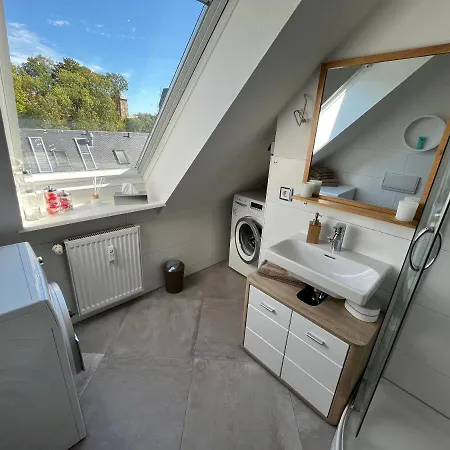 Attraktives Appartement Im Stadtzentrum Plauen Balkon Lift Esterno foto