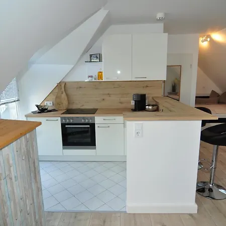 Attraktives Appartement Im Stadtzentrum Plauen Balkon Lift Esterno foto