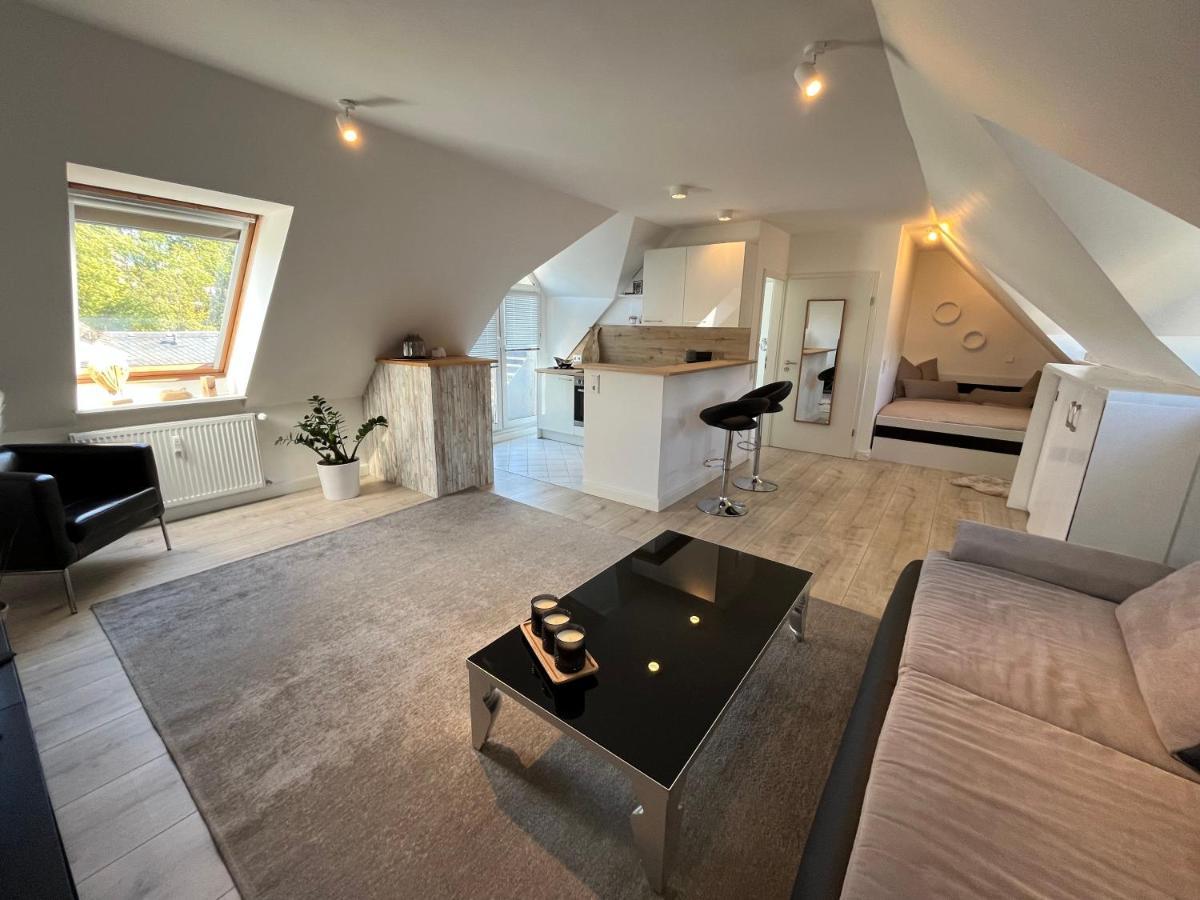Apartment Attraktives Im Stadtzentrum Balkon Lift